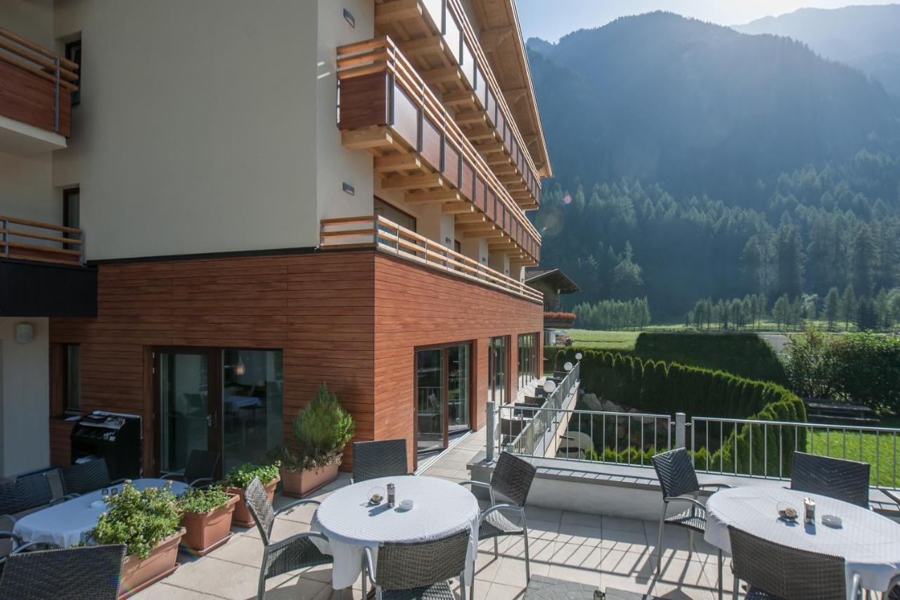 Hotel Bergwelt Langenfeld Ngoại thất bức ảnh